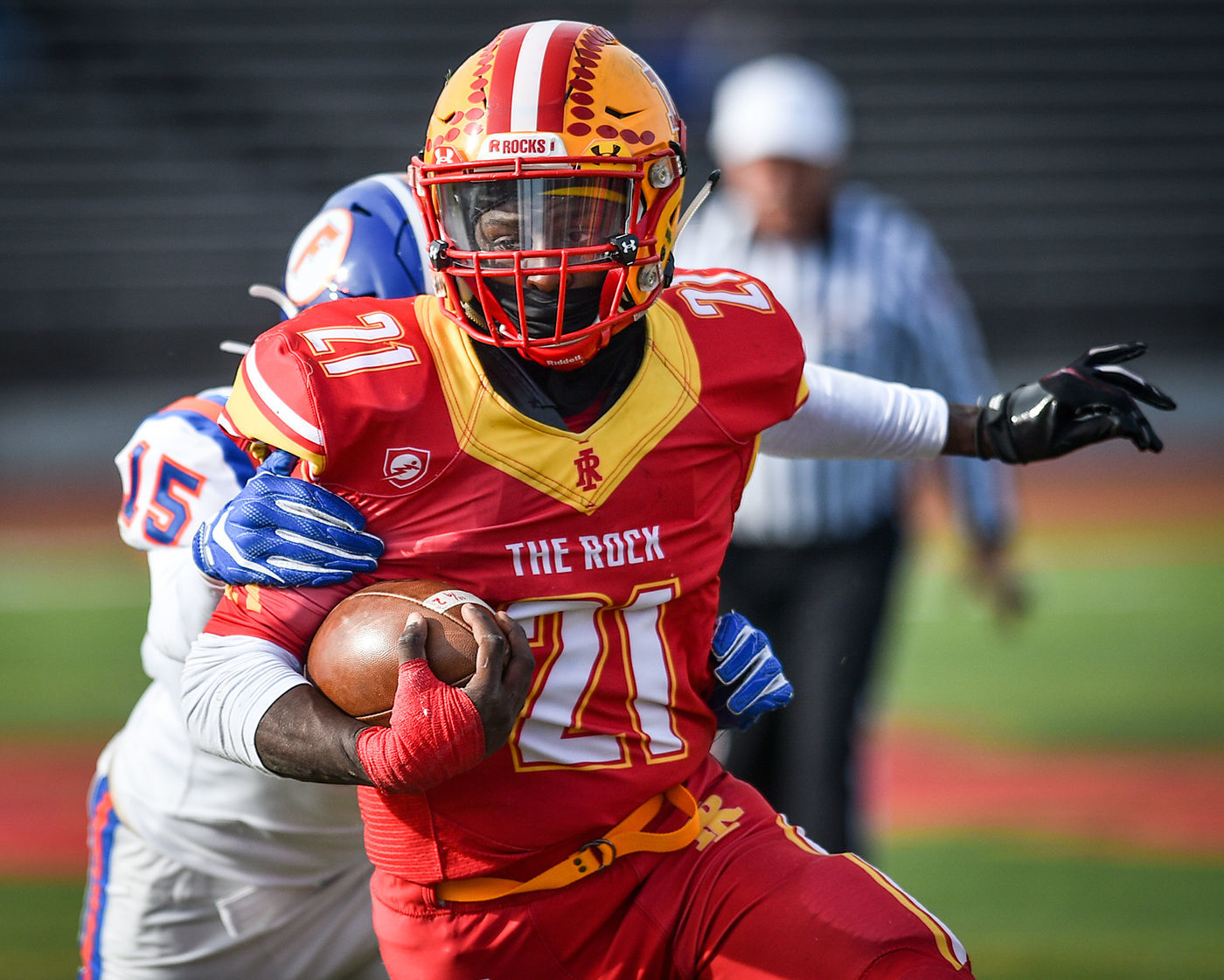 110919-mda-spt-rocky-football-006a.JPG